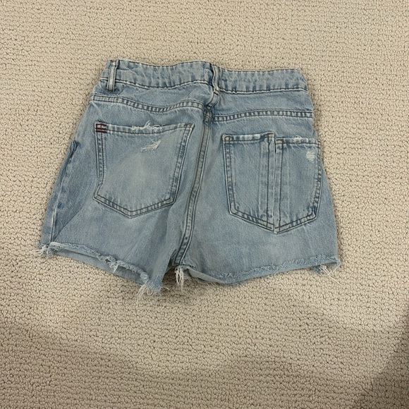 Light wash urban shorts - Picture 2 of 2